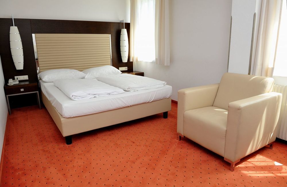 Hotel Plattenwirt Klagenfurt am Woerthersee Kültér fotó